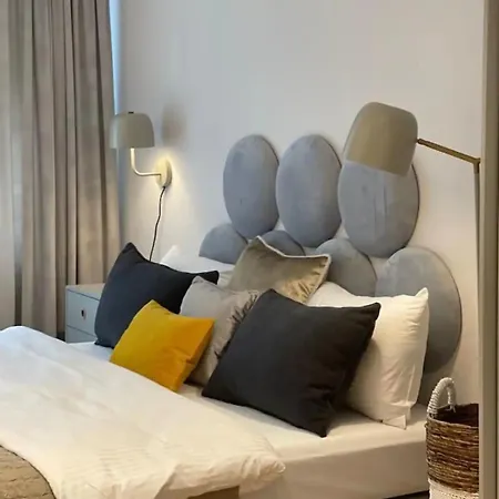 Apartment Modern Near Metro